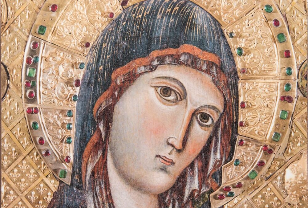 icona ricurva in legno della Madonna di Montevergine